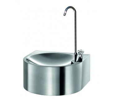 Rellena vasos de agua de red a pared de acero inoxidable